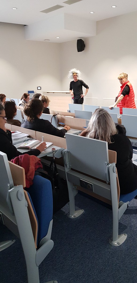 audencia's tweet photo. #RSE - Des saynètes pleines d'humour mais très réalistes sur la difficulté des femmes à progresser, à s'imposer dans le #mondedutravail. #egapro #egaFH #negopro https://t.co/zaWULROimx