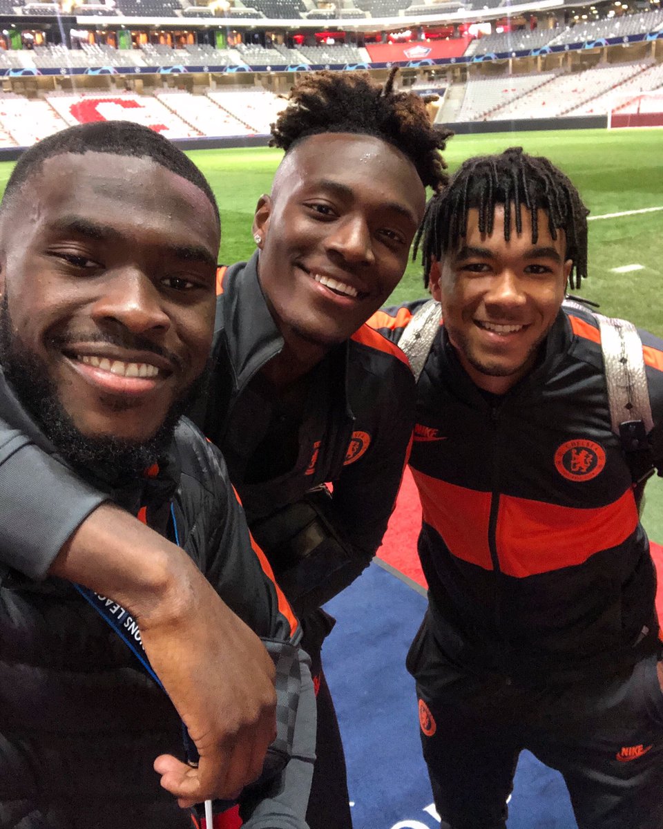 ChelseaFC's tweet photo. The lads on their first @ChampionsLeague trip! 🤩 https://t.co/1DAahIQPFv