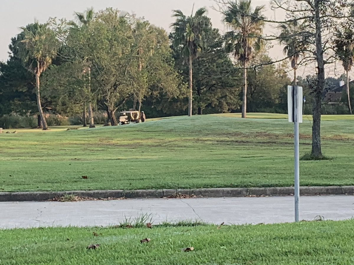NMurrayKFDM's tweet photo. Tee time! We are live this morning at the Brentwood Country Club to preview next Friday’s golf tournament benefiting veterans. The Red, White and Blue Classic also includes a poker tournament, silent auction and so much more! Teams still available!!! https://t.co/QHLjOq4atM
