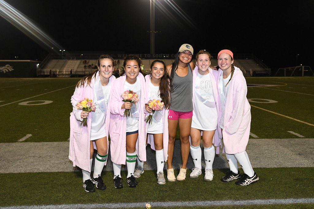 _cherielyne's tweet photo. soooo grateful to get to continue coaching @SoCoFH especially last night where I got to celebrate &amp; honor all the hard work these ladies contribute to the program, especially since this class played w me 2yrs ago on my senior night!🤯🤩 All 5 of you make me so proud, congrats💙💚 https://t.co/WmhJcGfMB4