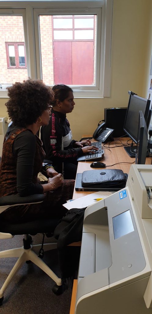 Carol helped this lovely patient at the Digital Health Community Hub today- she downloaded two healthcare apps <a href="/NHSHealthHelp/">NHS Health Help Now</a> and @DriQonline, and spent a while helping her create a CV. She was so pleased that she will be coming back next week! (📷 used with patient permission).