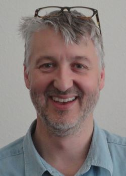 Dickon Bevington will be one of the plenary speakers at the 5th International MBT Congress. Mentalizing in teams is his subject. Curious? His plenary session will be on the 21st of November between 11.30h and 12.15h. More information visit our website: lnkd.in/gzGx3hN