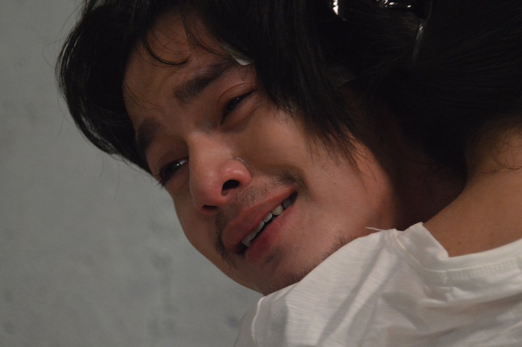 HEADLINE: Kasalakuyan bumabaha ng luha ngayon dahil sa eksenang ito. Affected ka rin ba? #TheGiftImbestigasyon <a href="/aldenrichards02/">Alden Richards</a> <a href="/tinyhedwig/">T1_graceee ࿔‧ ֶָ֢˚˖𐦍˖˚ֶָ֢ ‧࿔</a>