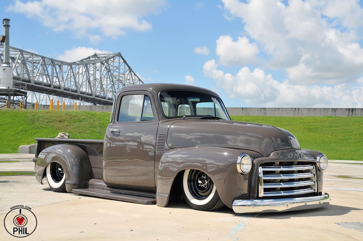 Headed to the Bayou Round Up - Dwane Breaux’s laid out 1954 GMC 3100 garage-built truck from Hahnville, LA

Just a couple of weeks left to register your ride - do it today at bayouroundup.com &amp; join us for the 5th Annual @bayouroundup Oct 18 &amp; 19th in Lafayette, LA!