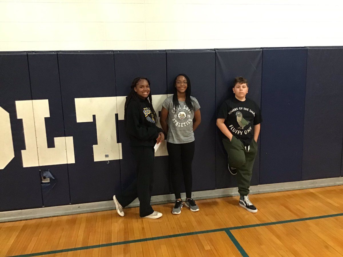 coachvizzi's tweet photo. Period 1 Ultimate Frisbee Champions, MVPs, and team Captains. #mmscoltlife https://t.co/qHJ28jyugt