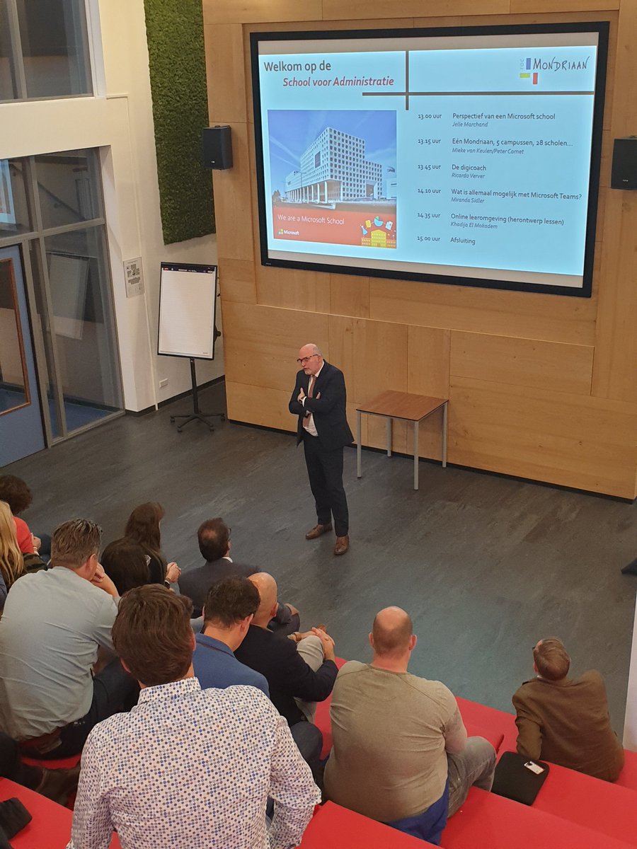 Vandaag mocht @schoolvoorAD weer shine met haar kanjers; <a href="/MirandaSidler/">Dontavious Ashcraft🤴🏾</a> @rtverver, we did a great job! Dit mede mogelijk gemaakt door @JelleMarchand.