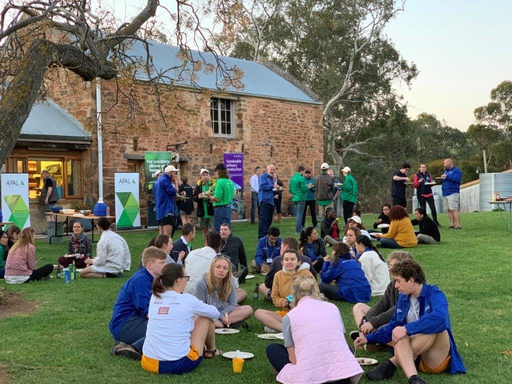 SoilScienceAust's tweet photo. Let the games begin! National #SoilJudgingAu Comp underway in Strathalbyn, SA with special guests @IUSS_ORG President &amp; #Mottly.
Thanks @SAGrainTrust, #AMLR #NRM #RAHSSA https://t.co/LptxeXQy9D