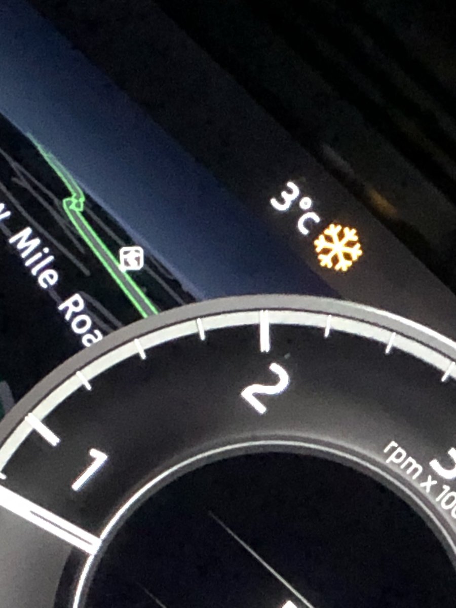 BracknellHRDept's tweet image. Early morning start today and the first #icewarning of the season but a beautiful start to the day @BNIAscot celebrating 5 years of fantastic business opportunities #localbusiness