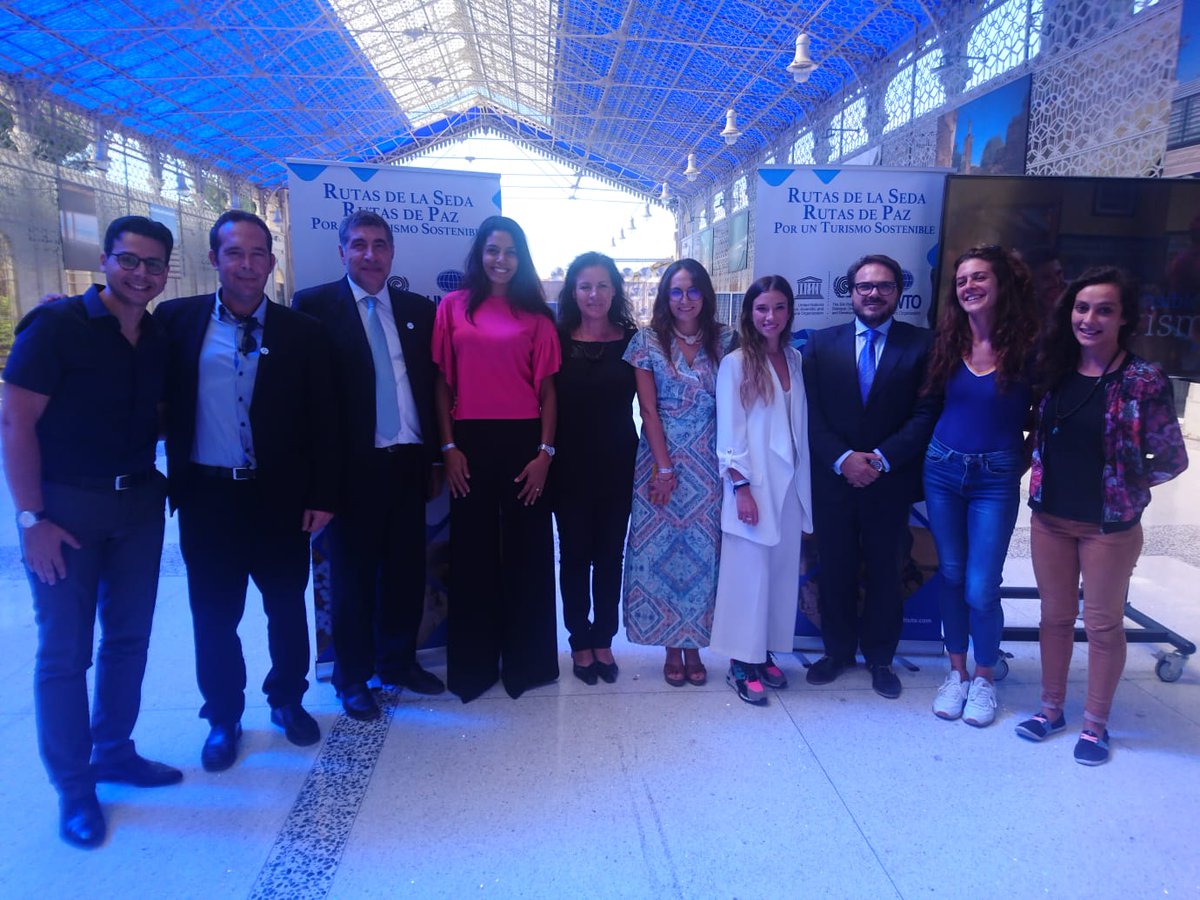 SilkSPInstitute's tweet photo. Dos días con unos conferenciantes de primerísimo nivel. 
Os dejamos algunas de las imágenes de estos dos días en Casa Mediterráneo de Alicante, con las I Jornadas 'Las rutas de a seda y la mujer en las culturas del Mediterráneo" que hemos organizado. https://t.co/vQjkFtUZa2