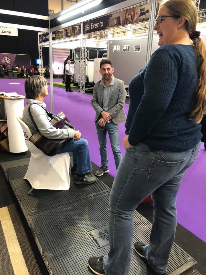 TheraPlateUK's tweet photo. Great first day at @hoystweet 🐴 #hoys https://t.co/6vUIjxxI9Y
