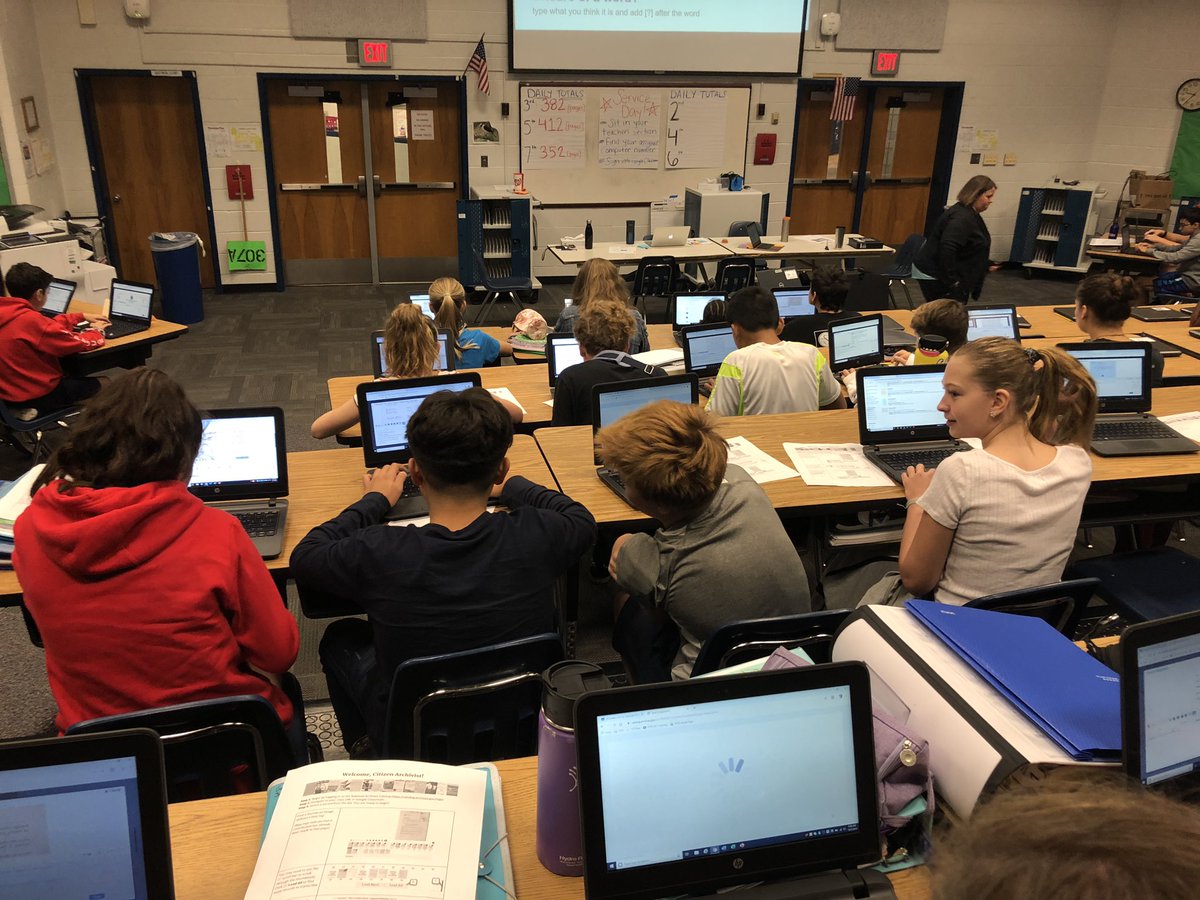 Day 2 of our #CitizenArchivist #servicelearning project. Today some of our students are working to transcribe Montana’s constitution from 1889! @montanagovernor @USNatArchives @FrostsPrincipal @FrostMSVA