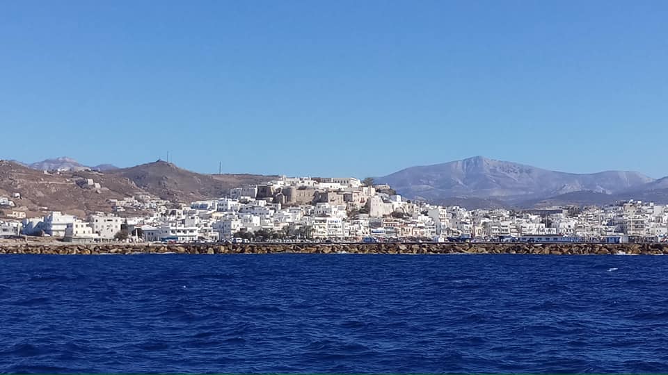 dgangelakis's tweet image. #HPM2019 at #Naxos, #Greece! Great conference, great crowd, great place!  Kevin Satzinger from Google Quantum AI on the podium now! #quantum_computing