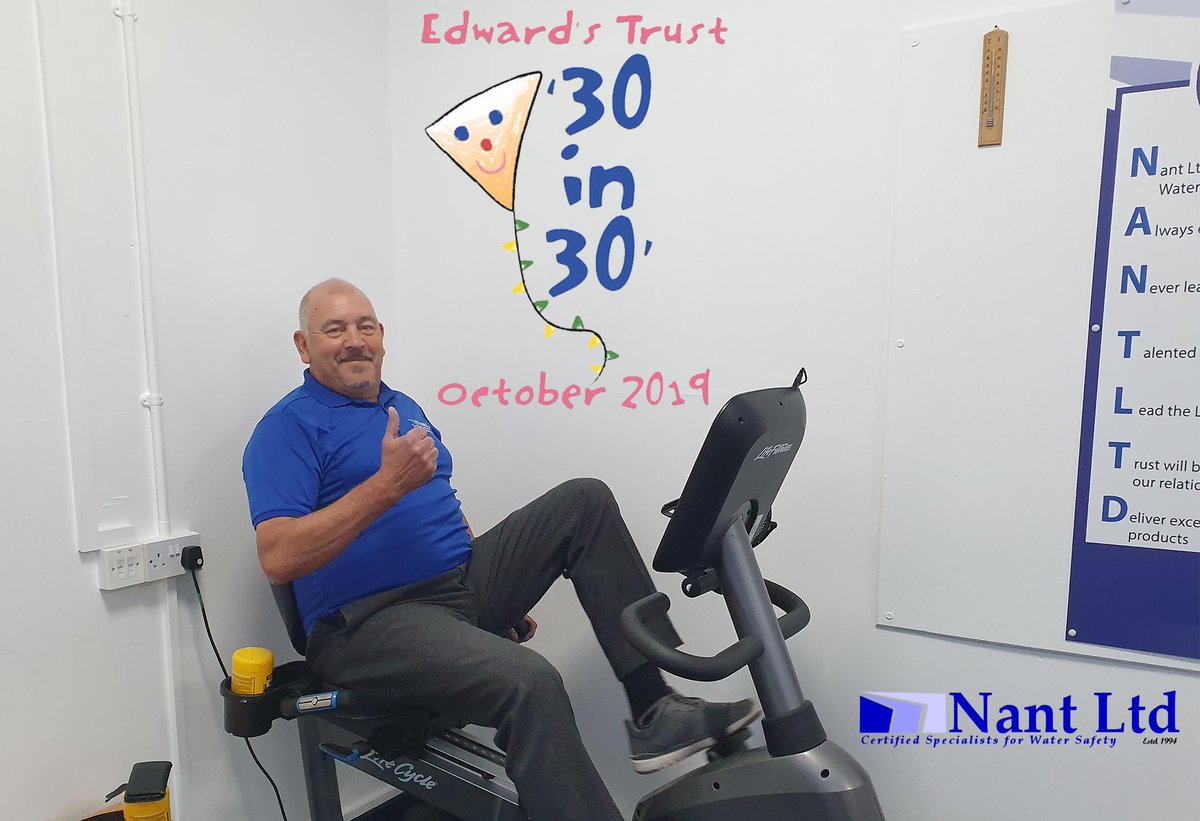 Nantltd's tweet image. Chris Green our MD pushing through the miles in support of edwards trust 30in30 challenge. Nant team will cover 30 miles every day for 30 days to support @Edwardstrust. Show your support and donate now- justgiving.com/fundraising/na…
#sweatingit #30in30 #FlyingTheKite