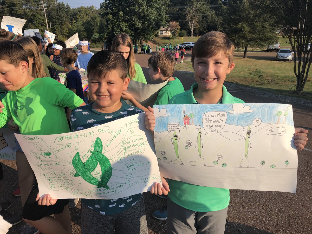 MrsStrawn (@10mrsstrawn) on Twitter photo Strawn’s Sugar Snap Peas are snaptastic in our Walk To School Parade today! #eatyourgreens <a href="/TweetDCS_OGCES/">Oak Grove Central Elementary School</a> Strawn’s Sugar Snap Peas are snaptastic in our Walk To School Parade today! #eatyourgreens <a href="/TweetDCS_OGCES/">Oak Grove Central Elementary School</a>