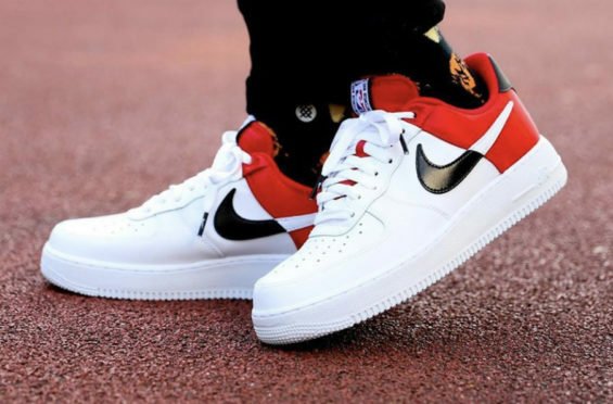 kicks on fire air force 1