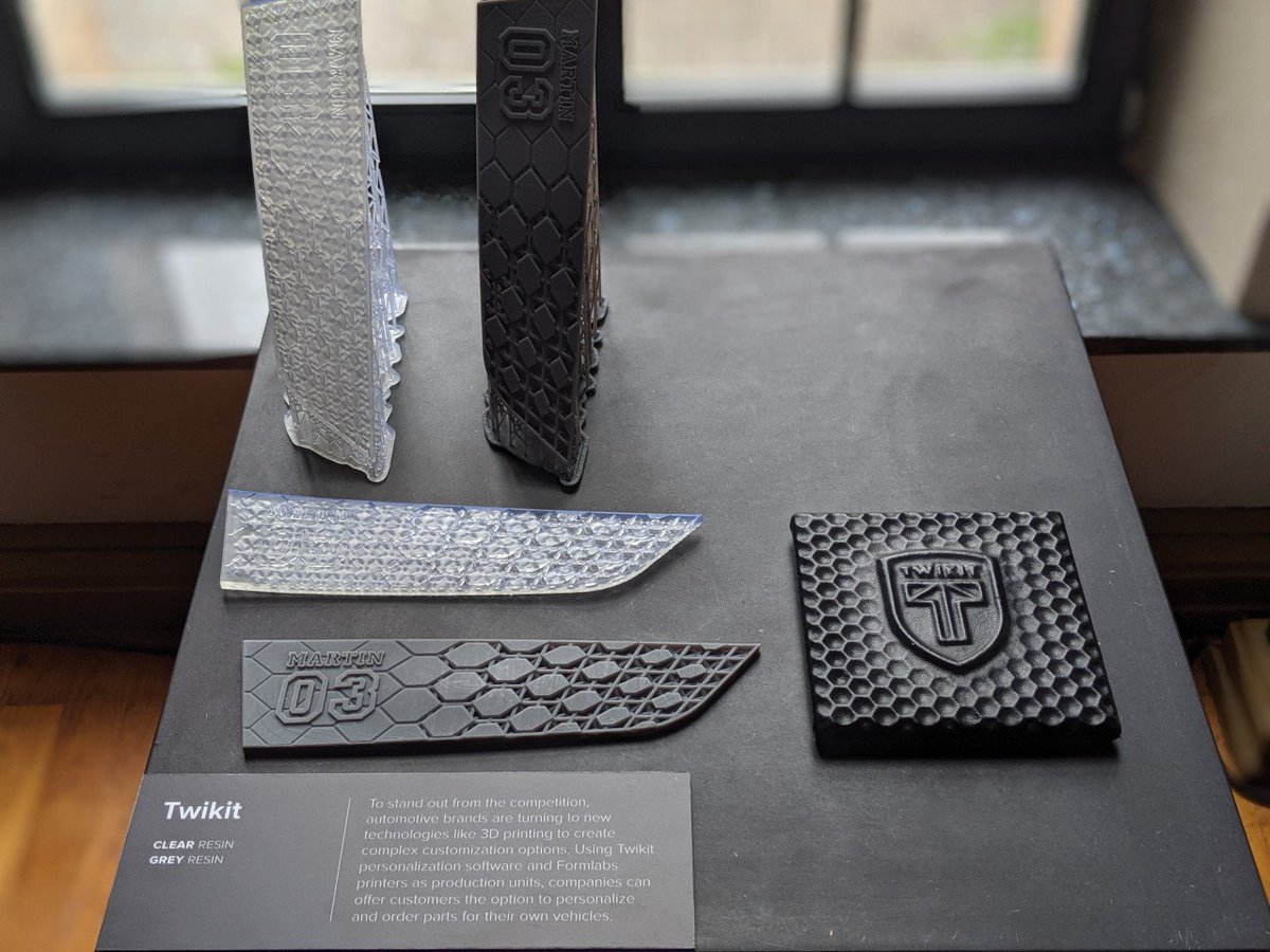 formlabs's tweet photo. Here are some of the highlights in #3Dprinted mass customization featured at our #FUS19 User Exhibition:
• Customized components in Clear &amp; Grey Resin by @youTwikit 
• Razor Handles in Tough Resin by @Gillette #RazorMaker
• Rebound Resin by @NewBalance https://t.co/AMJiPF4RDD