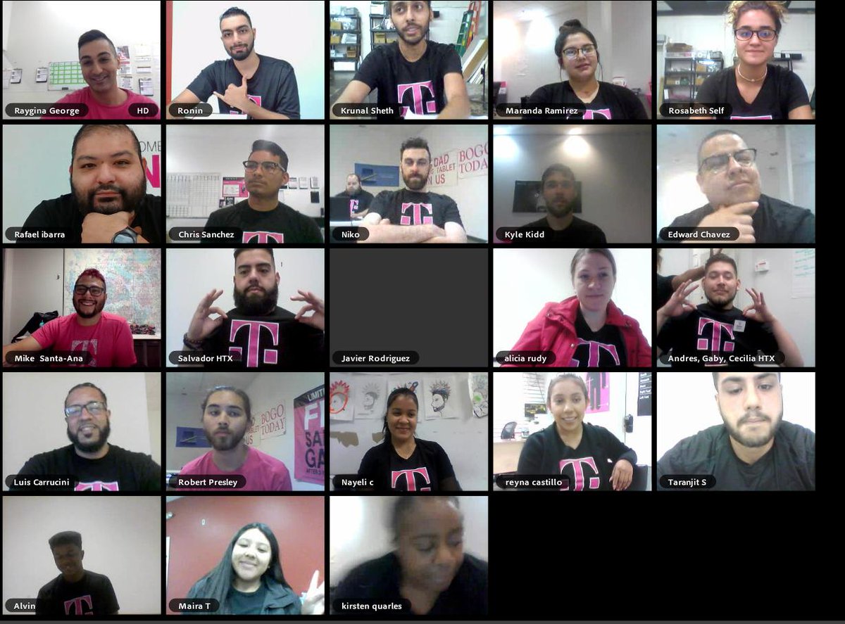 RayCanTrain's tweet photo. Happy Oct. 3 from @myamtel new hires :D https://t.co/YgxZYT1lkj