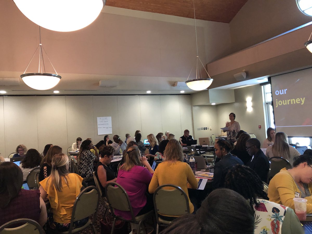 Efptech's tweet photo. Growing with @PersonalizeSC making the #ProfileoftheSCgrad actionable. #preparingourstudents #21stCenturySkills https://t.co/XdVRUhNvBy