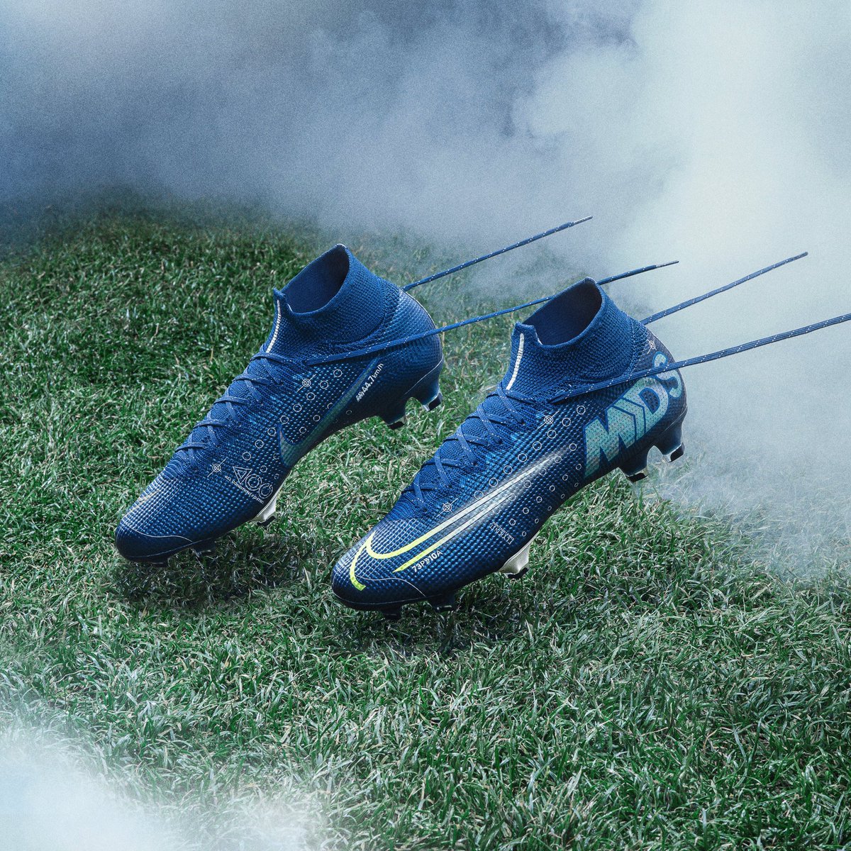 kylian mbappé boots 2020