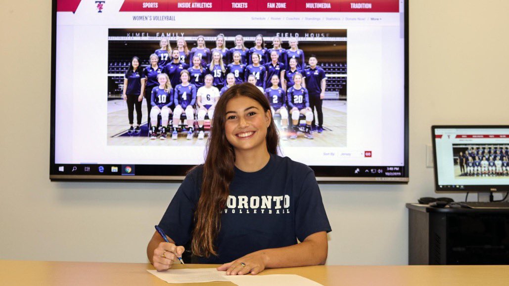 Julia Murmann has signed her letter of intent and committed to your Varsity Blues women’s volleyball team for the 2020-21 season!

🗞 varsityblues.ca/news/2019/10/3… 

WE ALL #BLEEDBLUE | #WeAreTO