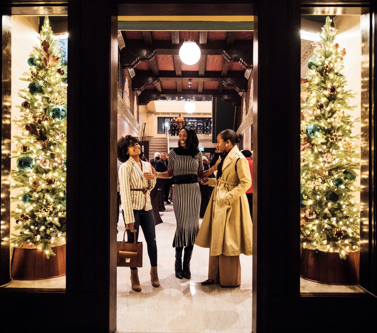 ElementDetroit's tweet image. Jingle and Mingle at the Metropolitan Building! Host your Holiday Party in our stylish event space at Detroit's restored architectural gem. Email sales@detroitelement.com to check dates and pricing.