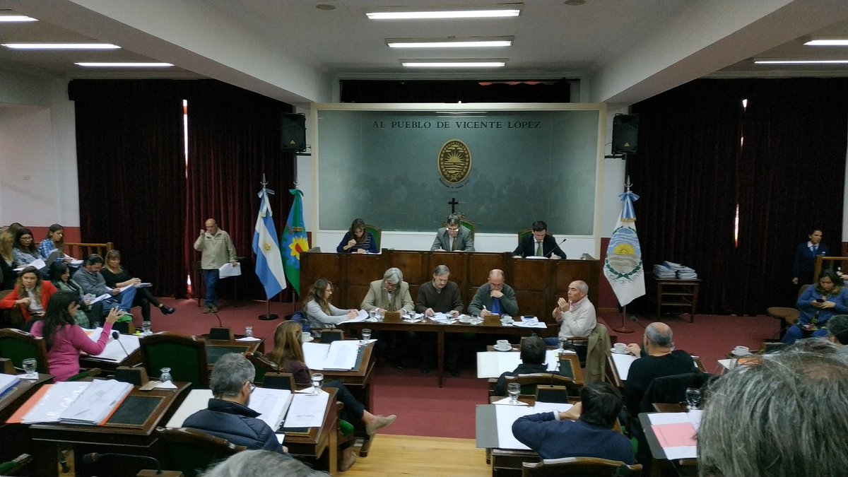 comenzó la 13° Sesion Ordinaria del 96° período de sesiones del #HCD #VicenteLopez