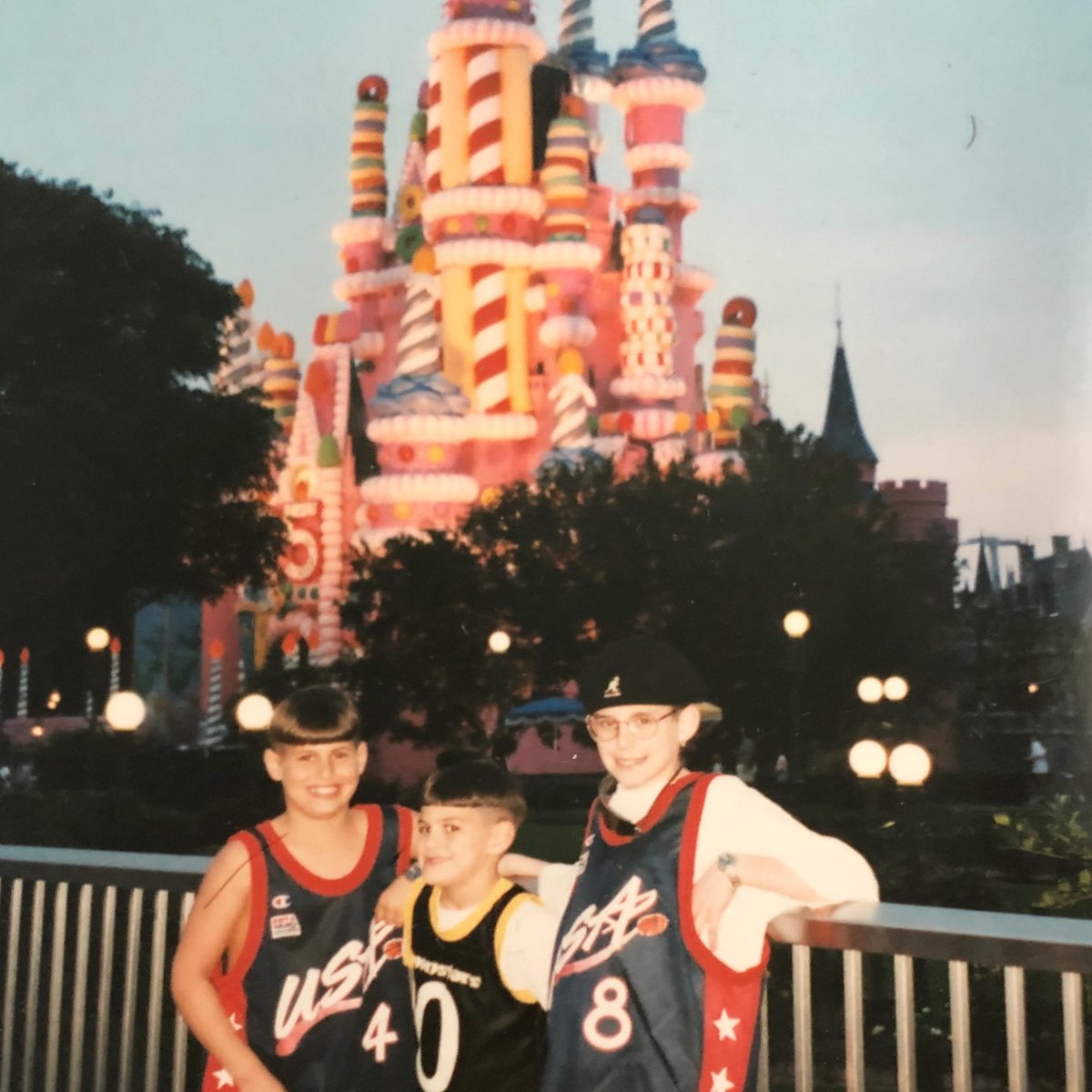 Fjern passe nudler Matt Cardona på Twitter: ".@waltdisneyworld Castle Cake...Team USA  basketball jerseys...Kangol hat...@BretHart glasses in public...#90s! #tbt  @PodcastTheRide… https://t.co/7HFKxPMMZ1"