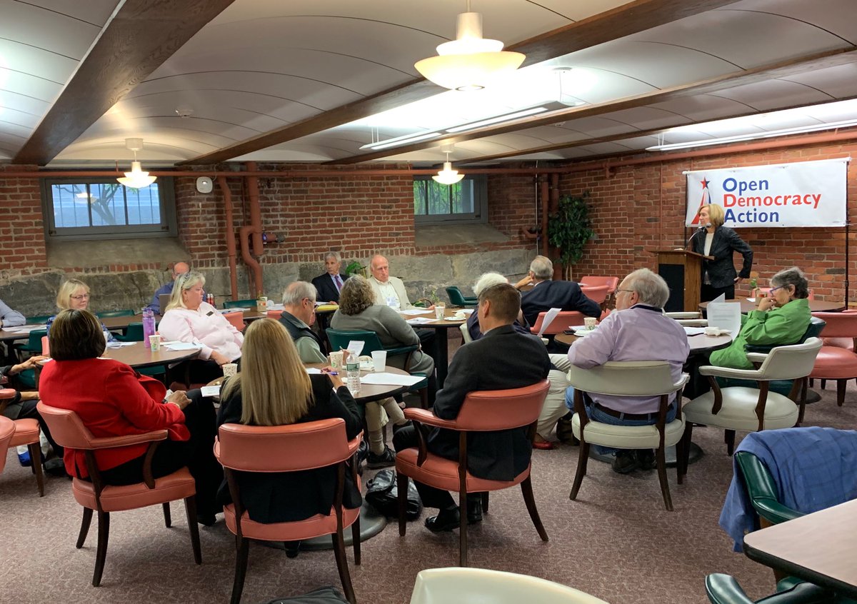 zink_olivia's tweet image. Ann Ravel speaking to a group of bipartisan legislators #nhpolitics  must change the way we fund our elections. #TogetherWeFixIt #FixDemocracyFirst
