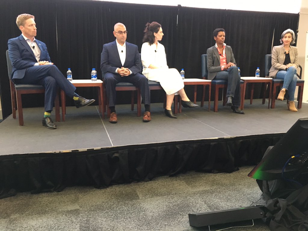 bd2k's tweet photo. A digital transformation discussion that avoids being a “manel” at #pCon2019 #progressconnect https://t.co/kjtTVP4ckD