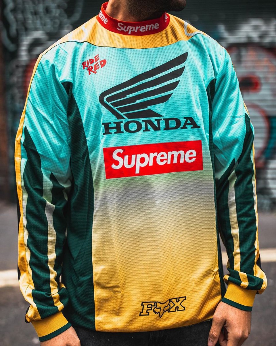 supreme トップス HRC