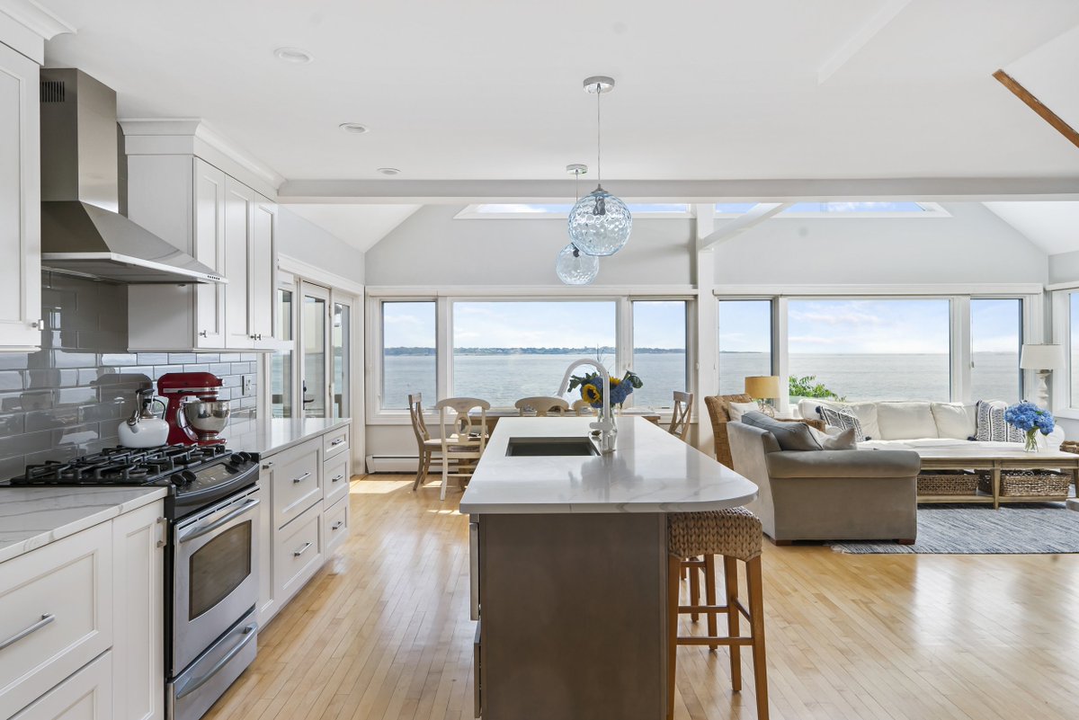 Kccne على تويتر Jamestown Ri Kitchen Featuring Semi Custom