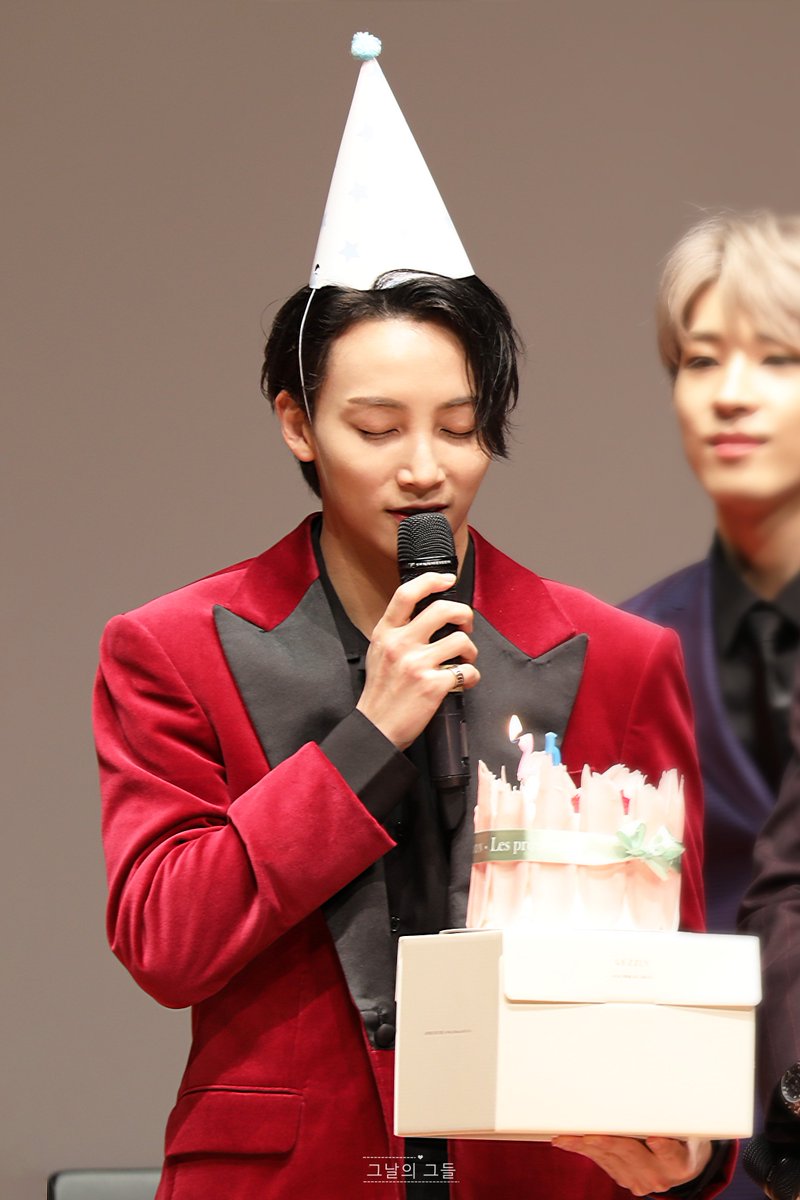 Gonewithtoday's tweet photo. 생일 축하합니다🧡
190928 GV
#세븐틴⁠ ⁠⁠⁠⁠#SEVENTEEN ⁠ ⁠⁠⁠#정한 #JEONGHAN #윤정한
@pledis_17 https://t.co/45InFO3rs9
