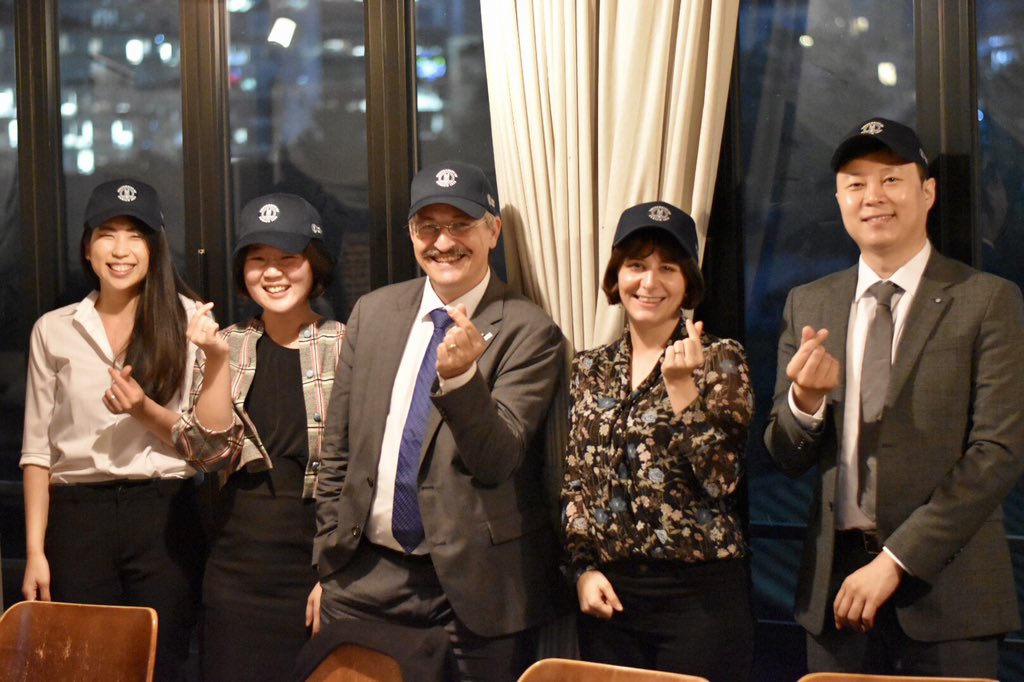 Our alumni in Seoul - sharing science, spreading the love <3 @uzhalumni @UZH_en