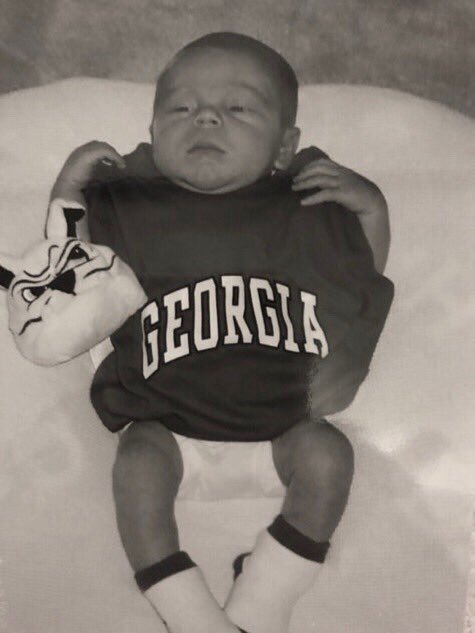 shericondon's tweet photo. My sweet boy @owen_condon is 20!Lot’s of great things to come for you as you begin this new decade. From baby dawg to big dawg❤️Love you so much. Happy Birthday!🎈xoxo https://t.co/TWHcYSMzRn