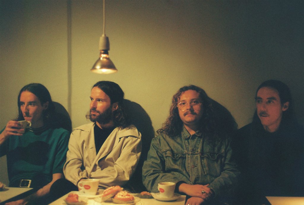 GUMusic_'s tweet image. Birthday Girl Glides From a Gut Punch Ache on ‘In My Stomach’ girlundergroundmusic.com/2019/10/03/bir…