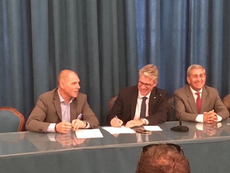 Signature de l'entente de collaboration Rimouski Marseille:
