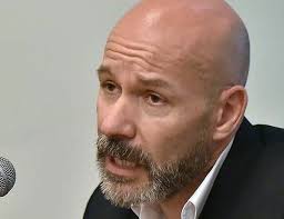 fmElChubut901's tweet image. En #RadioActiva @NicolasGil2011 con el informe de la audiencia de la causa #Embrujo y en dialogo con el fiscal Omar Rodríguez  "Contento con el fallo , creo que es ejemplar.  La primer condena de la justicia ordinaria en el país por lavado de dinero  y corrupción".