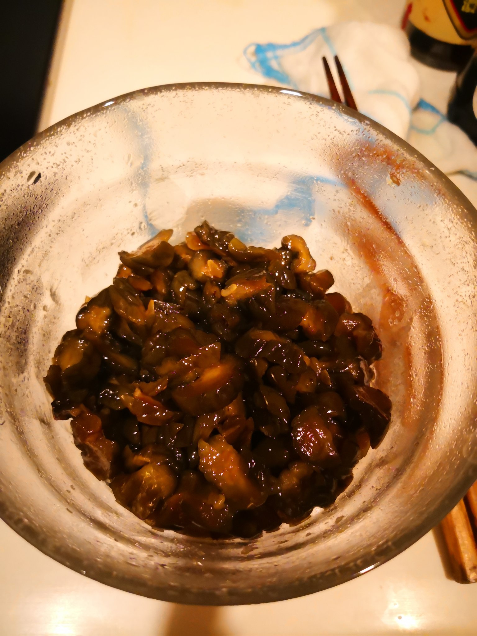 みこ Pa Twitter 地味な中華漬物だけど これがあれば白ご飯いっぱい行けちゃうワイwww醤瓜 Jiang4gua1 です 胡瓜 の醤油漬け 杭州老舗の 景阳观 のを買ってきて 小さく切って 砂糖と胡麻油で更に漬け直して 1 2 みこ Pa Twitter 地味な中華漬物だけど これがあれば白ご飯いっぱい行けちゃうワイwww醤瓜 Jiang4gua1 です 胡瓜 の醤油漬け 杭州老舗の 景阳观 のを買ってきて 小さく切って 砂糖と胡麻油で更に漬け直して 1 2