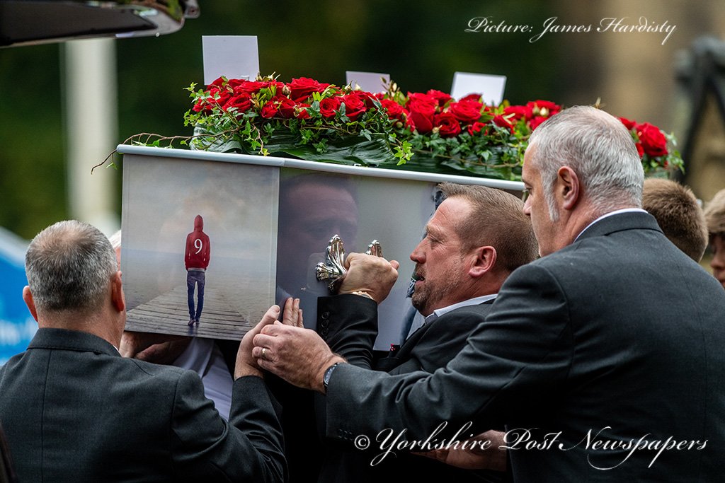 snapperjim's tweet photo. A service of celebration for the life of Archie Bruce held at St Mary’s Parish Church #Mirfield for one of @dewsburymoorARL @BatleyRLFC player #RIP #ArchieBruce our #prayers to his #family and #freinds at this sad time @yorkshirepost @LeedsNews https://t.co/JFRxMCyPqk #rugby https://t.co/2vA05a4LC8