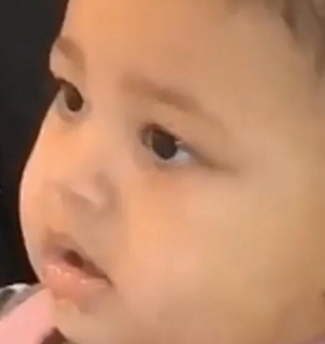 Trashvis tweet media