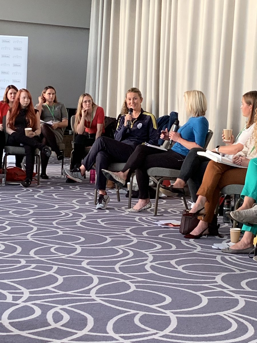 YvonneH147's tweet photo. Had a fab experience with @Run_Mummy_Run @BreatheUnity @ukrunevents at @WeRreach hosted by the fantastic @SarahSkySports #collaboratetoaccelerate 🙌🏻 https://t.co/pRuE0F9RsQ