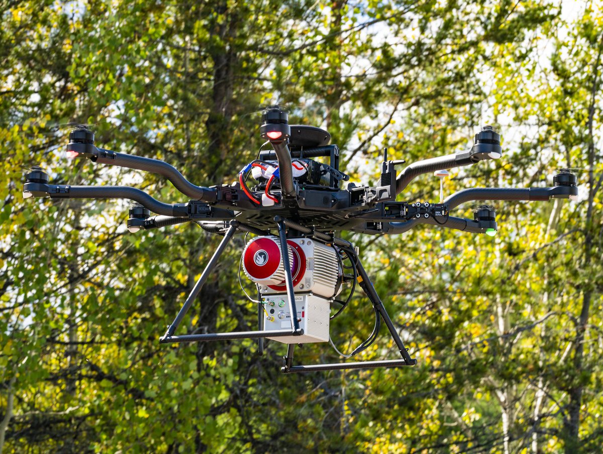 Quadrocopter tweet media