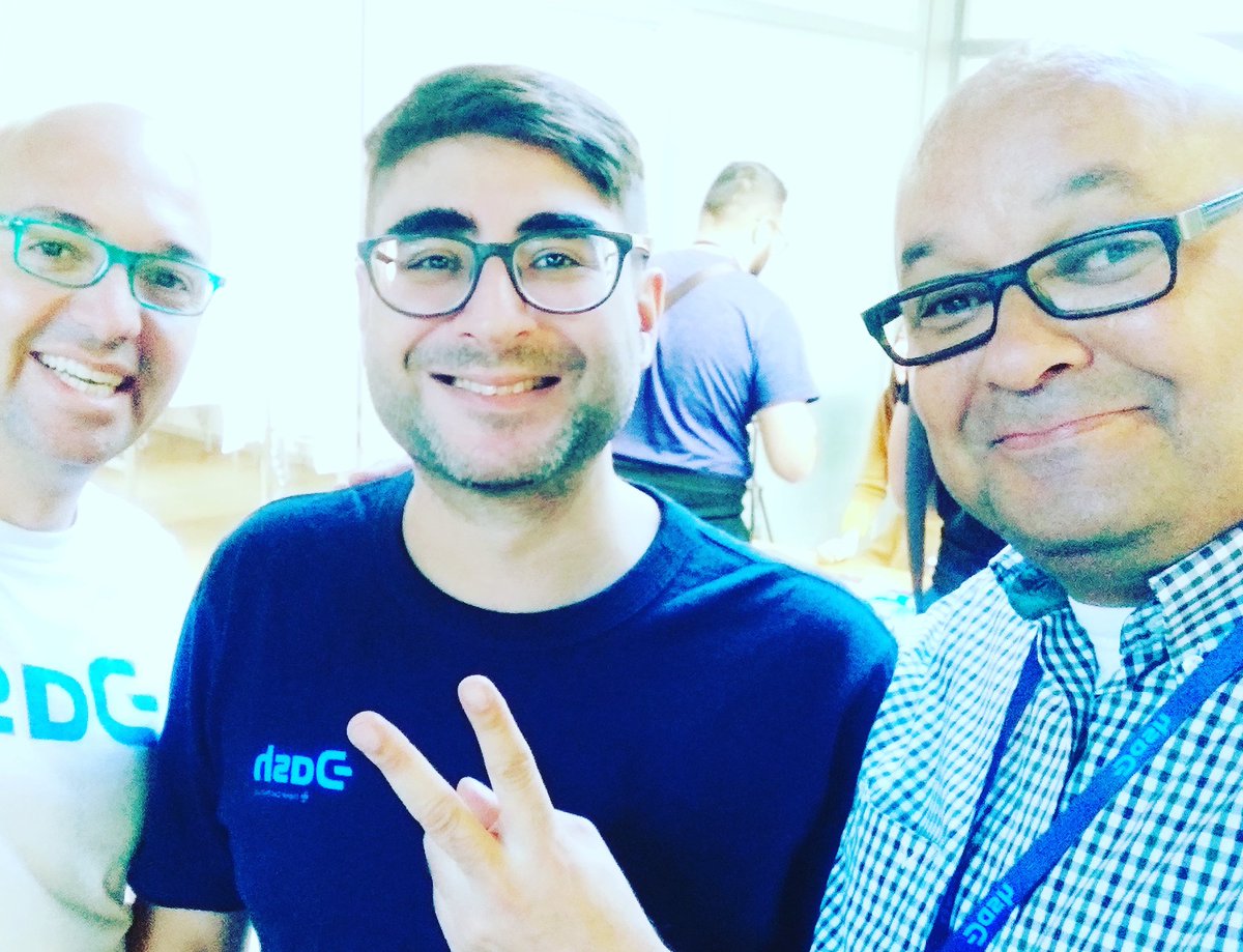 flamirfdasilva's tweet image. Great day on the #dashconvention. Here with gut friends... 

#dashpay  #dashdigitalcash #dashswitzerland  #rodrigodigital  #dashingdivathailand  #flamirdasilva  #businesshub