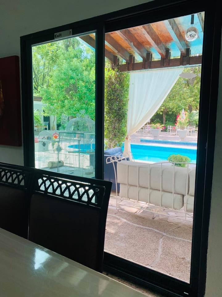 LaCasitaInn's tweet image. We love the open air 💨 living room to relax on wonderful nights. Schedule your stay now for #OctoberMoons 🌕🌖🌗🌘🌑🌒🌓