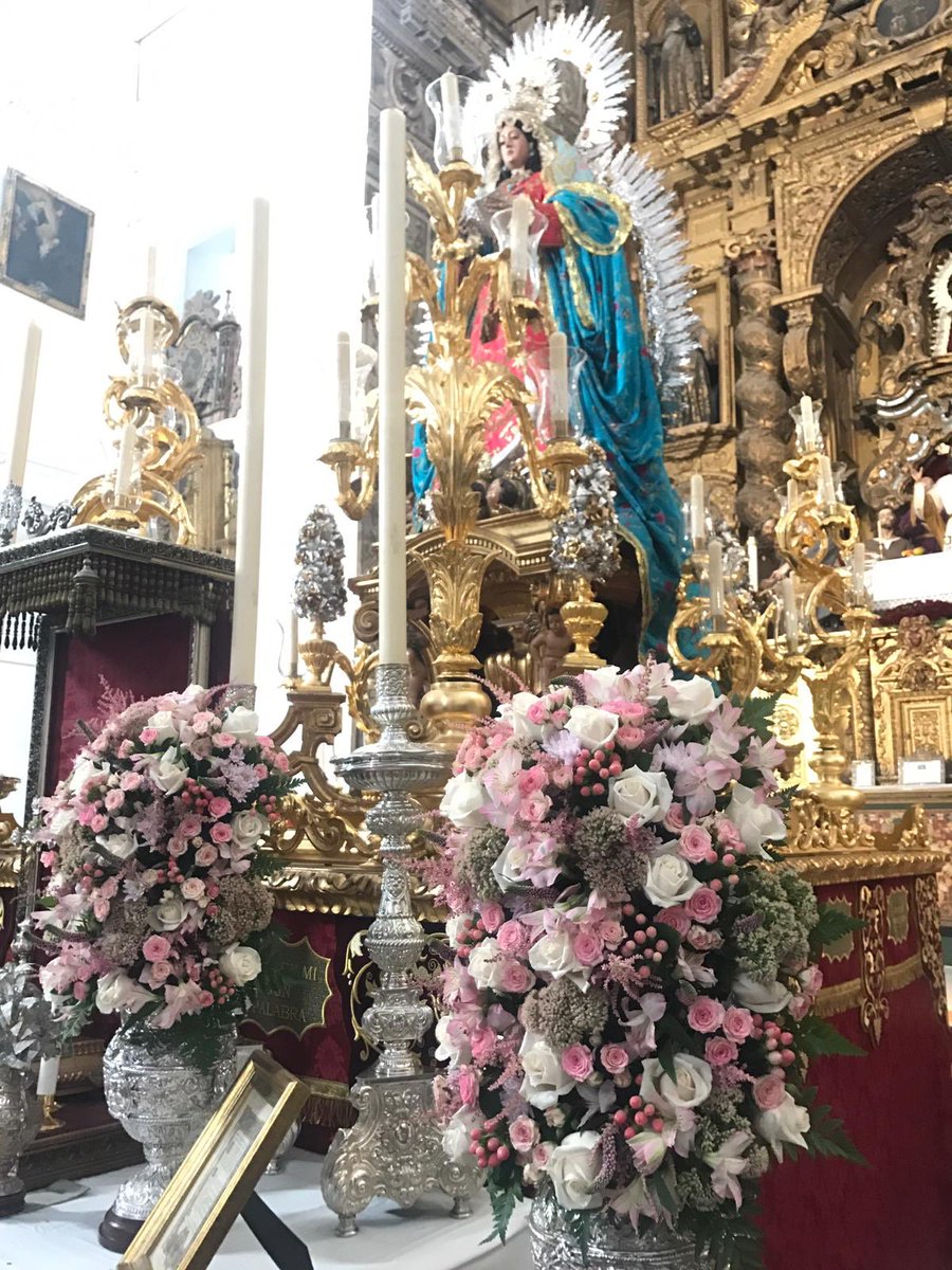 Hermandad de la Sagrada Cena tweet media