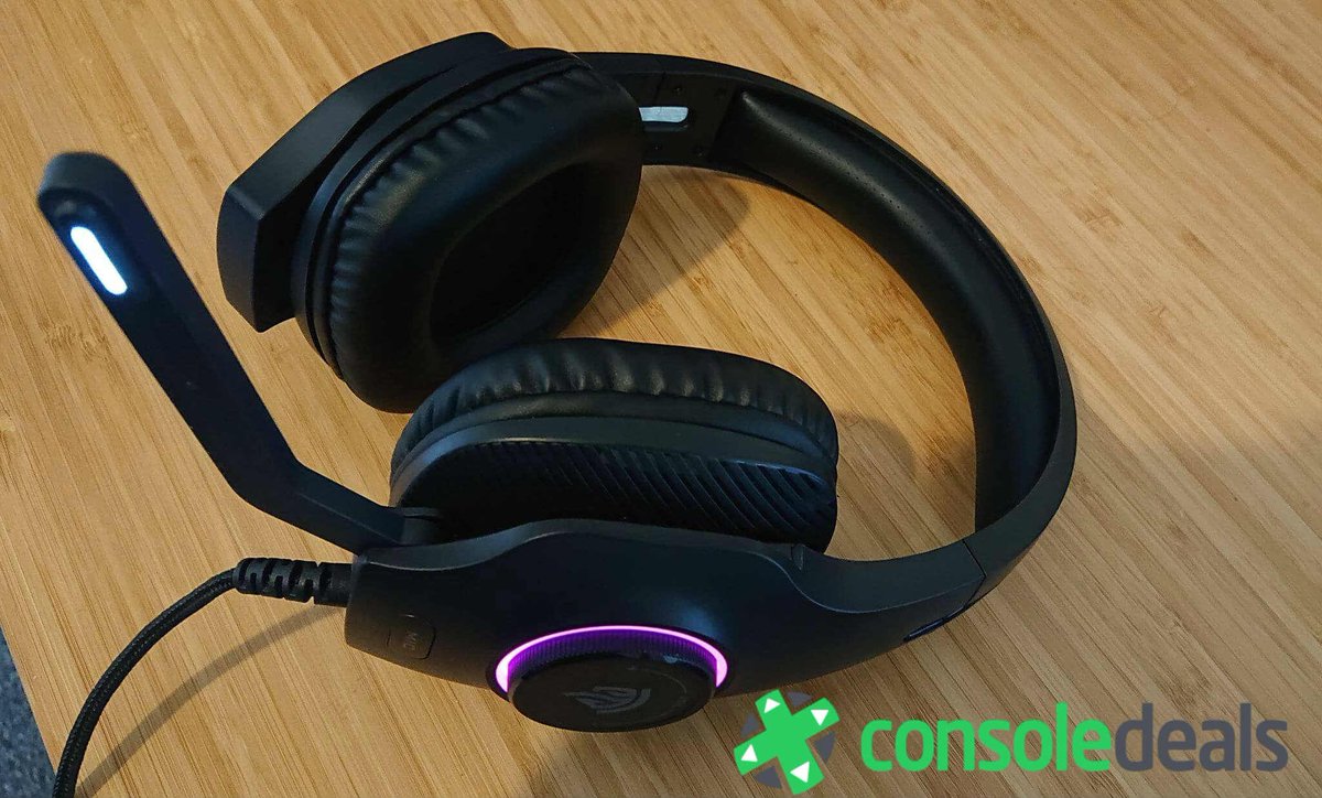 ICYMI: We recently reviewed 
<a href="/EasySMX_Gaming/">EasySMX_G</a>
's VIP002S RGB gaming headphones, which delivers impressive quality at a budget price: bit.ly/2niPwSe