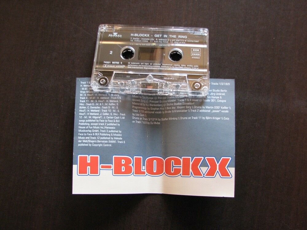 FMisanthropia's tweet photo. H-BLOCKX - Get In The Ring
Supersonic Rec. 2002
https://t.co/hgspQqgOrD
#alternativerock #funkmetal #cassette #hblockx https://t.co/0x5Icg6VE7