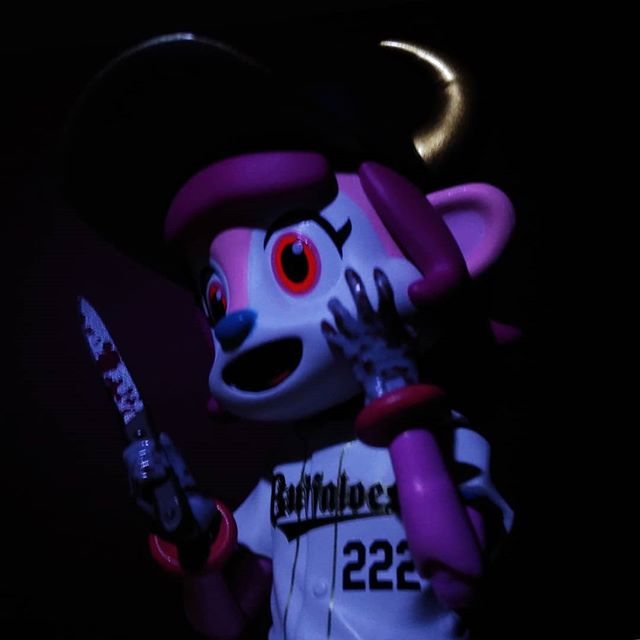 Toy_Tavern's tweet photo. Our Theme of the Month is "Halloween 2.0". Photo from user vrreviews
#ActionFigures #actionfigurephotography #toys
#toyphotography #toypics #toystagram #figlife #figma #buffalobell #orix #orixbuffaloes #mascot #halloween https://t.co/6yfNTNnuQ6
