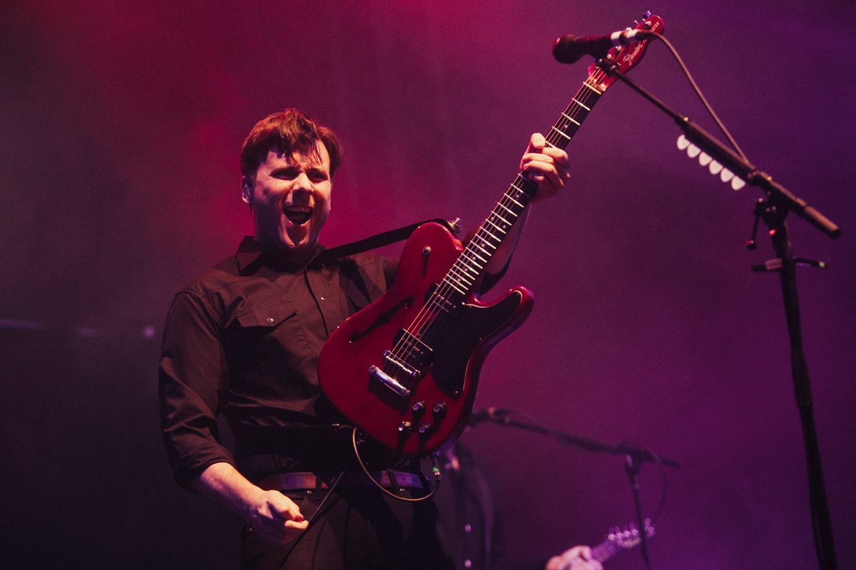 "Salt, sweat, sugar on the asphalt..." <a href="/jimmyeatworld/">Jimmy Eat World</a> 🎶🎸