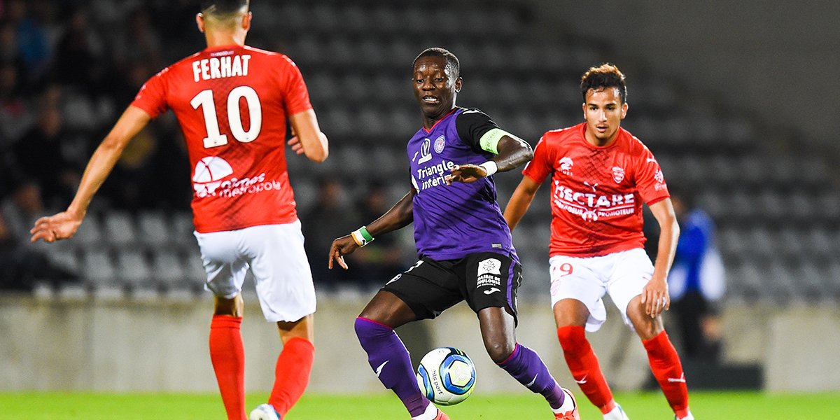 TFC Nîmes Ligue 1 Foot